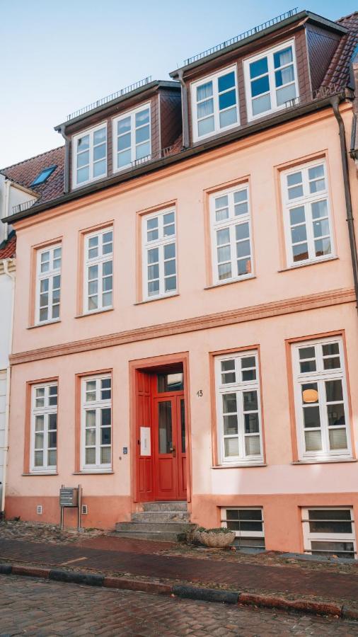 Lieblingsapartment No.12 Fuer Bis Zu 6 Gaeste Rostock Exterior foto